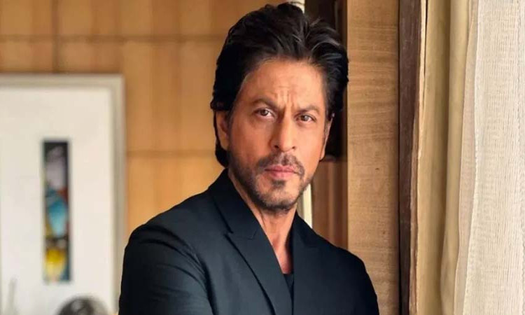 সবচেয়ে ধনী নায়কের ৬০তম জন্মদিন আজ