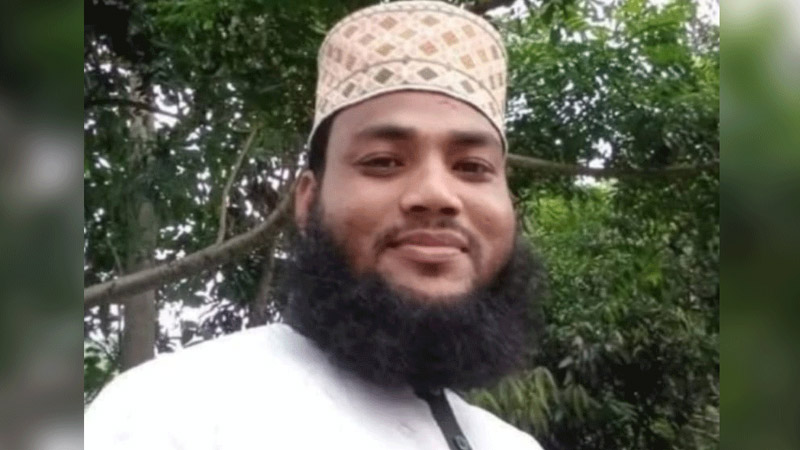 ওয়াজ মাহফিলে বয়ানের সময় বক্তার ব্রেন স্ট্রোক, হাসপাতালে মৃত্যু
