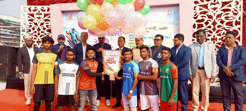 ময়মনসিংহ বিভাগীয় পর্যায়ে আন্তঃকলেজ ফুটবল টুর্নামেন্ট–২০২৫ এর উদ্বোধন