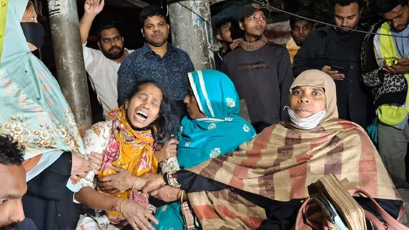 ‘আমার ছেলেকে কেন মারল, সে তো কোনো অপরাধ করেনি’