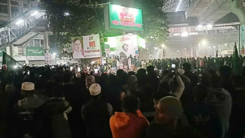 সারাদেশের শিক্ষার্থীদের শাহবাগে আসার আহ্বান ইনকিলাব মঞ্চের