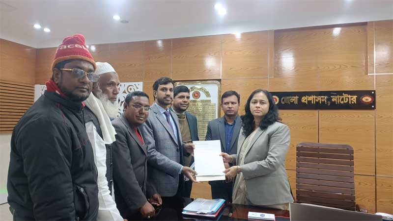 নাটোর- ৪ আসনে এবি পার্টির মনোনয়নপত্র জমা দিলেন মোকছেদুল মোমিন