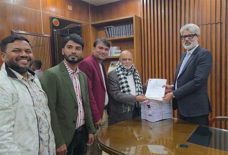 গাজীপুর-২ আসনে প্রত্যয়ের সূর্যোদয়: মনোনয়ন জমা দিলেন আলহাজ সালাহউদ্দিন সরকার