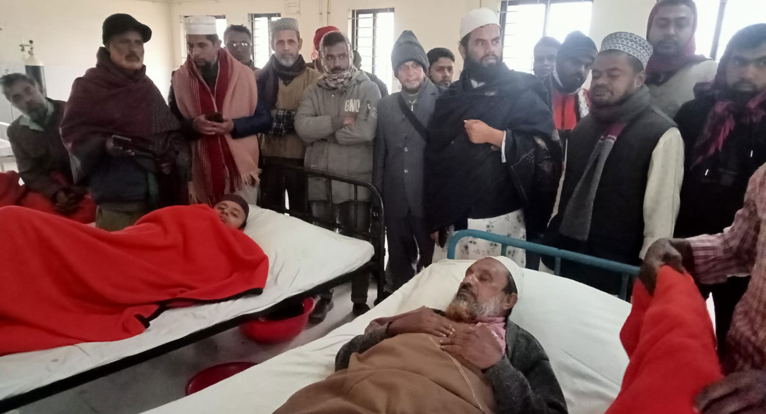 কটিয়াদীতে মাদ্রাসার ম্যানেজিং কমিটির নির্বাচনকে কেন্দ্র করে শিক্ষকদের ওপর হামলা, আহত ২