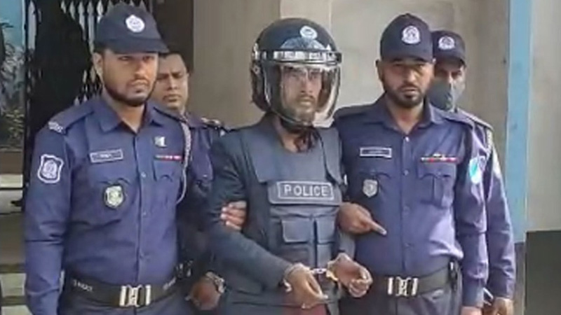 ভবঘুরে সেই মশিউর গ্রেপ্তার, ৬ হত্যার দায় স্বীকার: পুলিশ