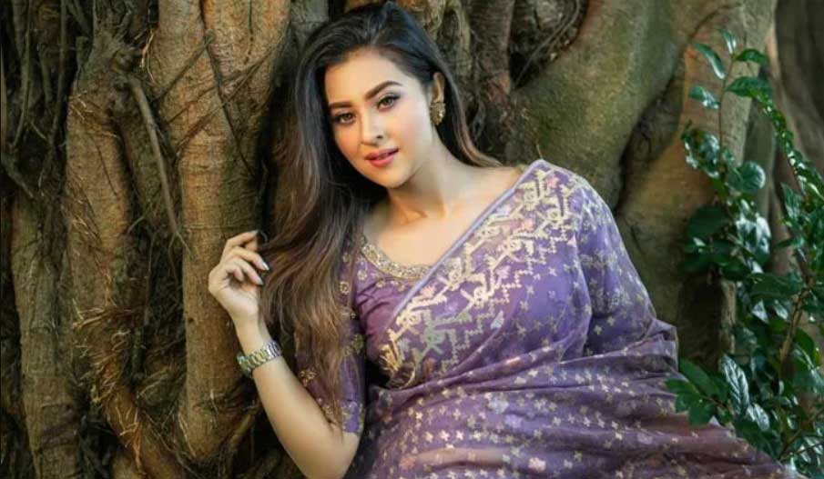 হিজাব পরা আপুরাও মিথ্যা ছড়াচ্ছেন : বুবলী