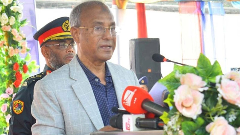 কারা সদস্যরা কোনো স্বার্থান্বেষী রক্ষক নয় : স্বরাষ্ট্র উপদেষ্টা