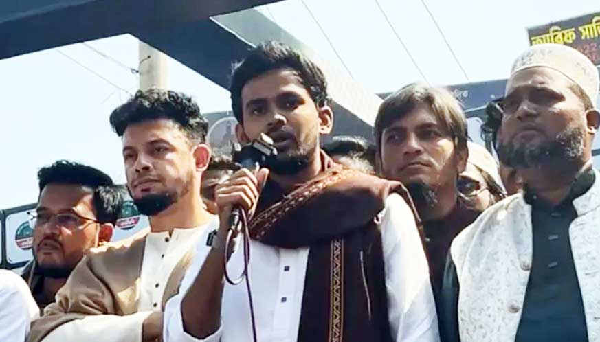 বিএনপি ভুয়া ফ্যামেলি কার্ডের নামে নতুন চাঁদাবাজি পরিকল্পনায় নেমেছে : আসিফ মাহমুদ