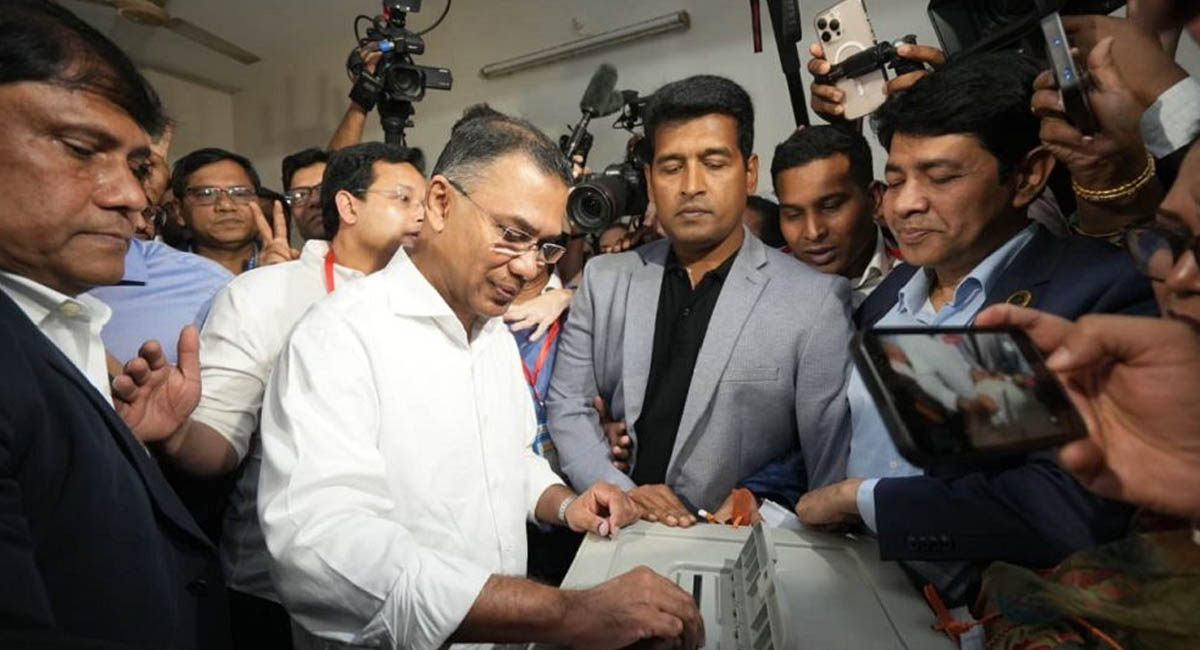 ভোট দিলেন তারেক রহমান