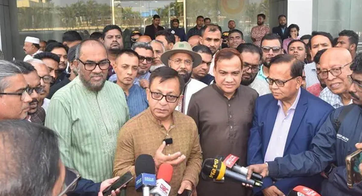 বাণিজ্য চ্যালেঞ্জ মোকাবিলায় রপ্তানি বাণিজ্য বৃদ্ধি করতে কাজ করবে সরকার