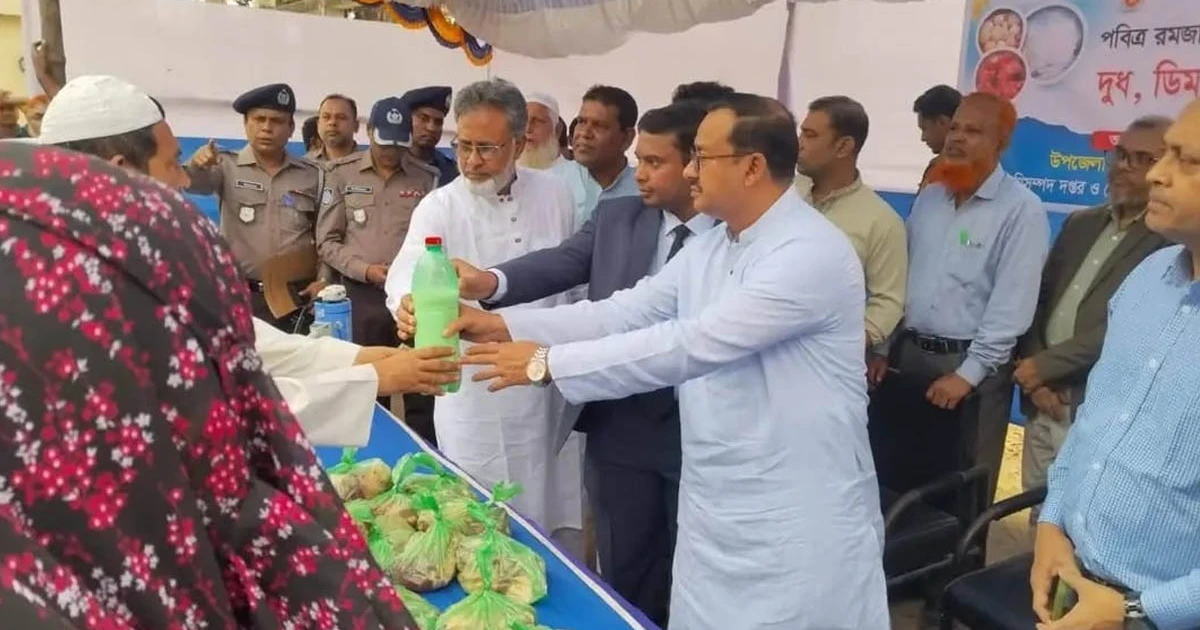 ভালুকায় সুলভ মূল্যে দুধ, ডিম ও মাংস বিক্রয় কার্যক্রমের উদ্বোধন