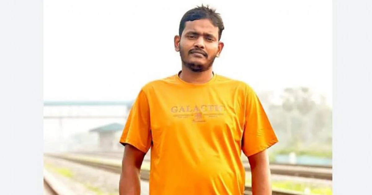 ‘মব করে’ কনটেন্ট ক্রিয়েটরকে বাড়ি থেকে তুলে নিয়ে পিটিয়ে হত্যা