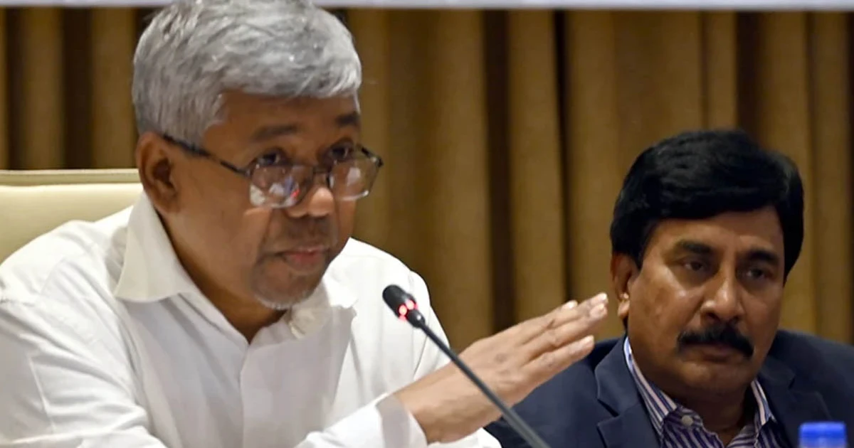 অতিরিক্ত সম্পদশালীদের ওপর কর বাড়ানোর চিন্তা করছে সরকার