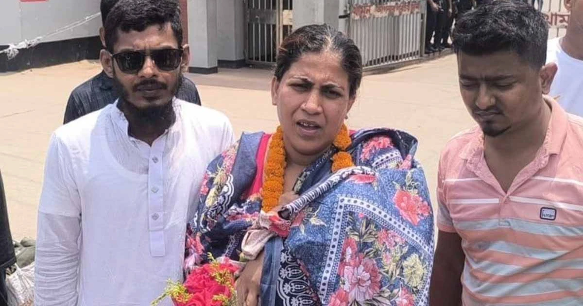 সন্তানসহ মুক্তি পেলেন সেই যুব মহিলা লীগ নেত্রী