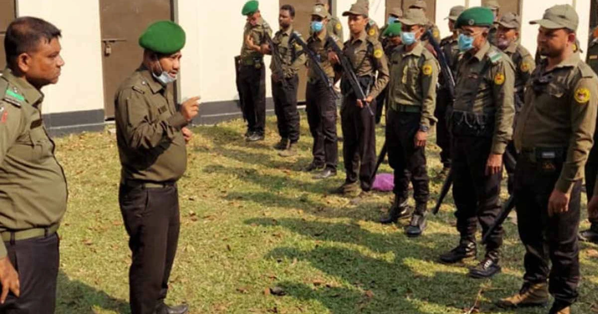 চিকিৎসকদের নিরাপত্তায় হাসপাতালে মোতায়েন হচ্ছে ১০ জন করে আনসার