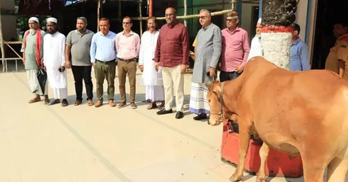 শাহজালাল (রহ.) মাজারের ওরসে প্রধানমন্ত্রীর উপহার হস্তান্তর
