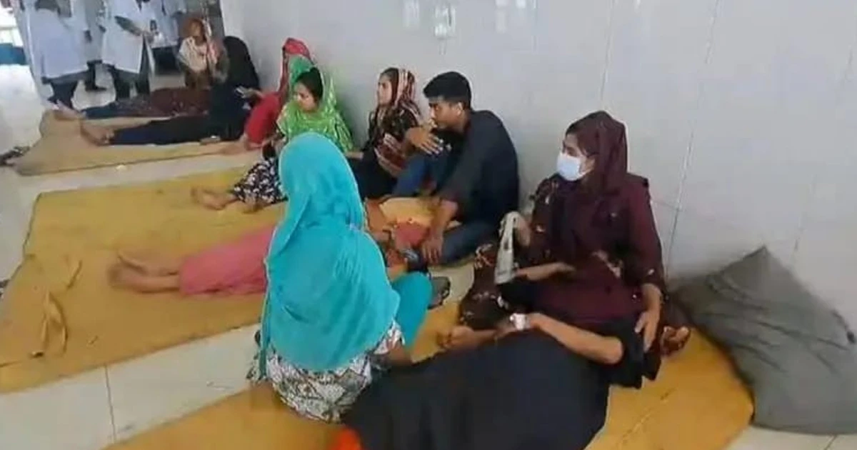 গাজীপুরে পোশাক কারখানায় অর্ধশত শ্রমিক অসুস্থ
