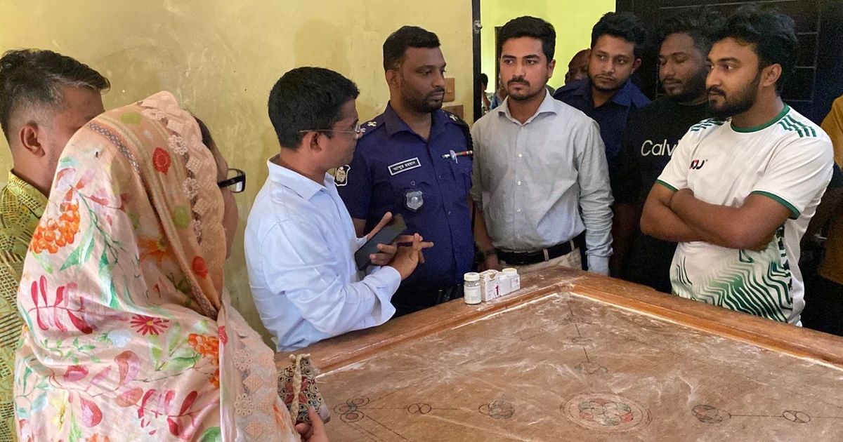 নোয়াখালীতে দুই ডেন্টাল ল্যাবের কার্যক্রম বন্ধ, জরিমানা লাখ টাকা