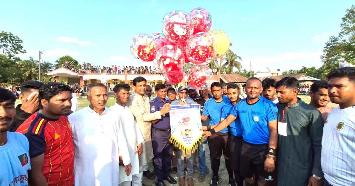 নোয়াখালীতে মাদক প্রতিরোধে ফুটবল উৎসব
