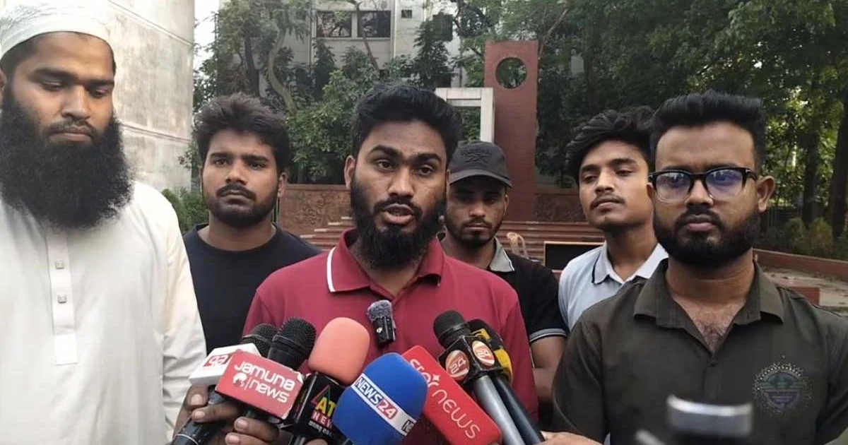 কমপ্লিট শাটডাউনের ঘোষণা ডুয়েটে আন্দোলনরত শিক্ষার্থীদের