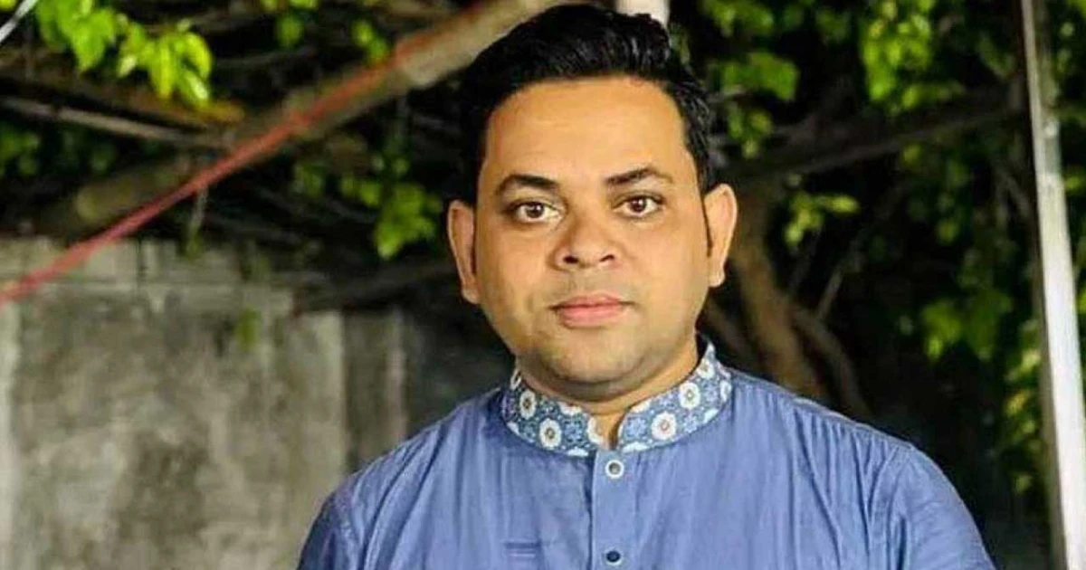 আত্মগোপনে থাকা জেলা ছাত্রলীগ সভাপতি গ্রেপ্তার