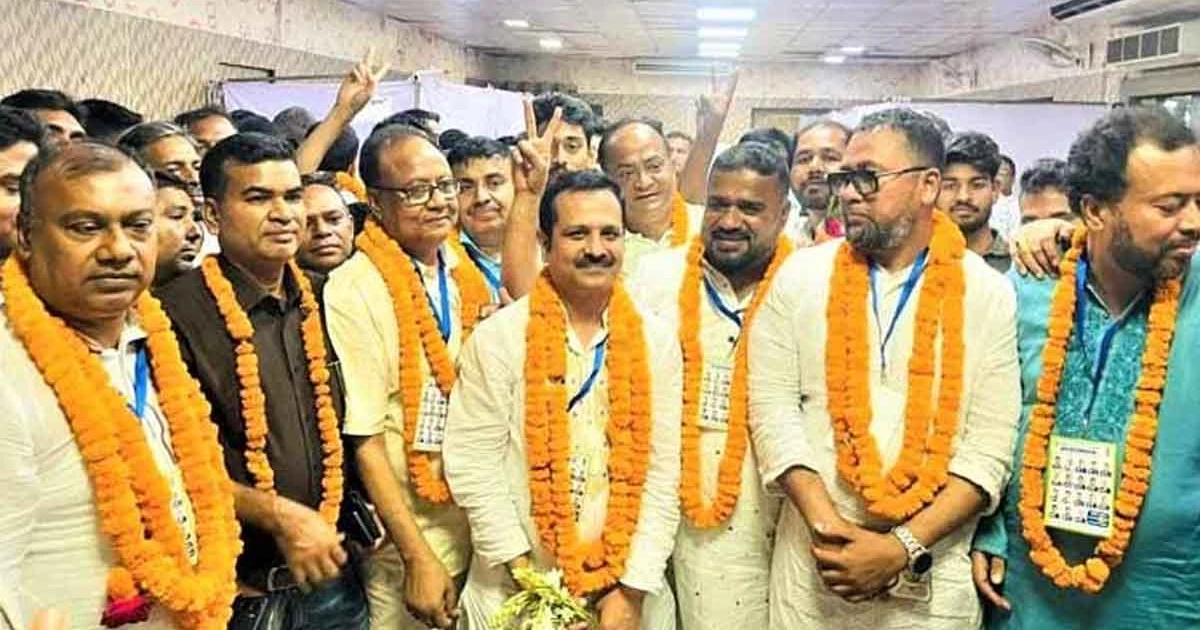 টাঙ্গাইল চেম্বারের সভাপতি নির্বাচিত হয়েছেন বেনজির আহমেদ টিটু