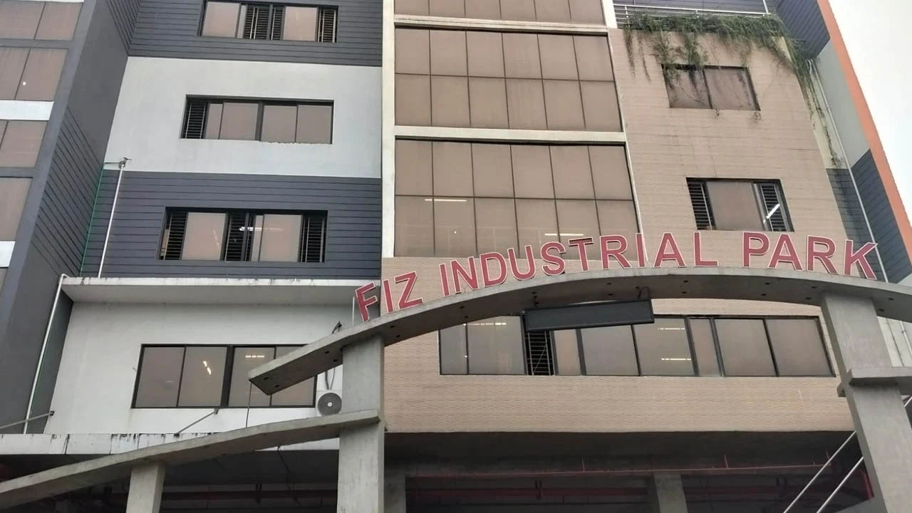ফাইজা বাটনকে ঘিরে সামাজিক মাধ্যমে বিভ্রান্তিকর প্রচারণার দাবি