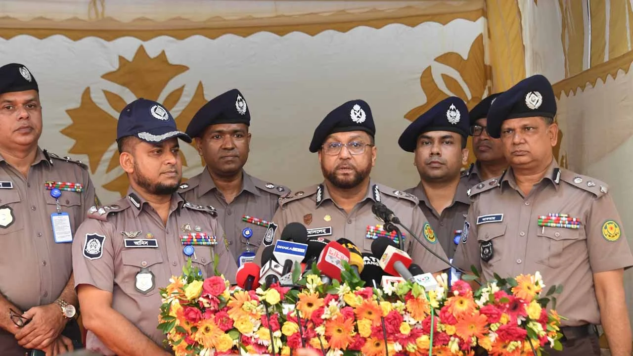 এআই ক্যামেরায় ট্রাফিক আইন লঙ্ঘন হলেই স্বয়ংক্রিয় মামলা