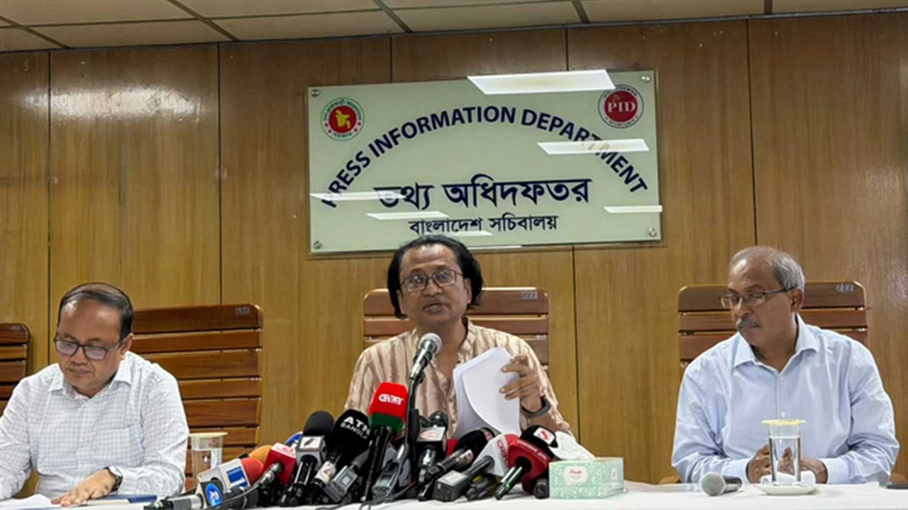 শেখ হাসিনার বক্তব্য প্রচার করা নিষেধ, গণমাধ্যমকে আদালতের নির্দেশনা মানতে হবে