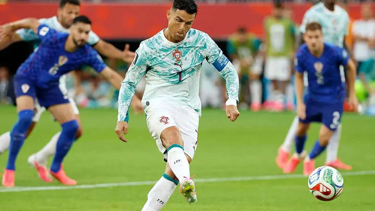 পেনাল্টির আগে বিসমিল্লাহ বলেছিলেন রোনালদো!