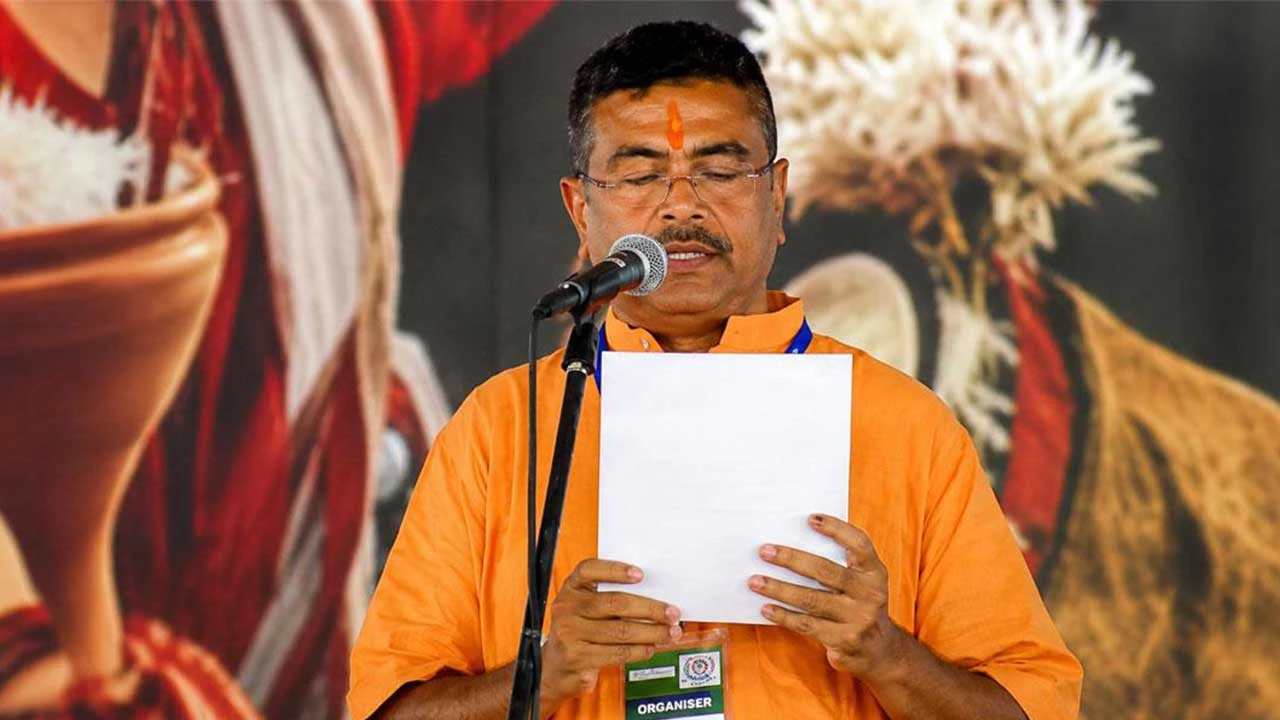 শুভেন্দু অধিকারীকে 'শুধু হিন্দিভাষী' বলেই কি পুশ-ইন করা যাবে না?