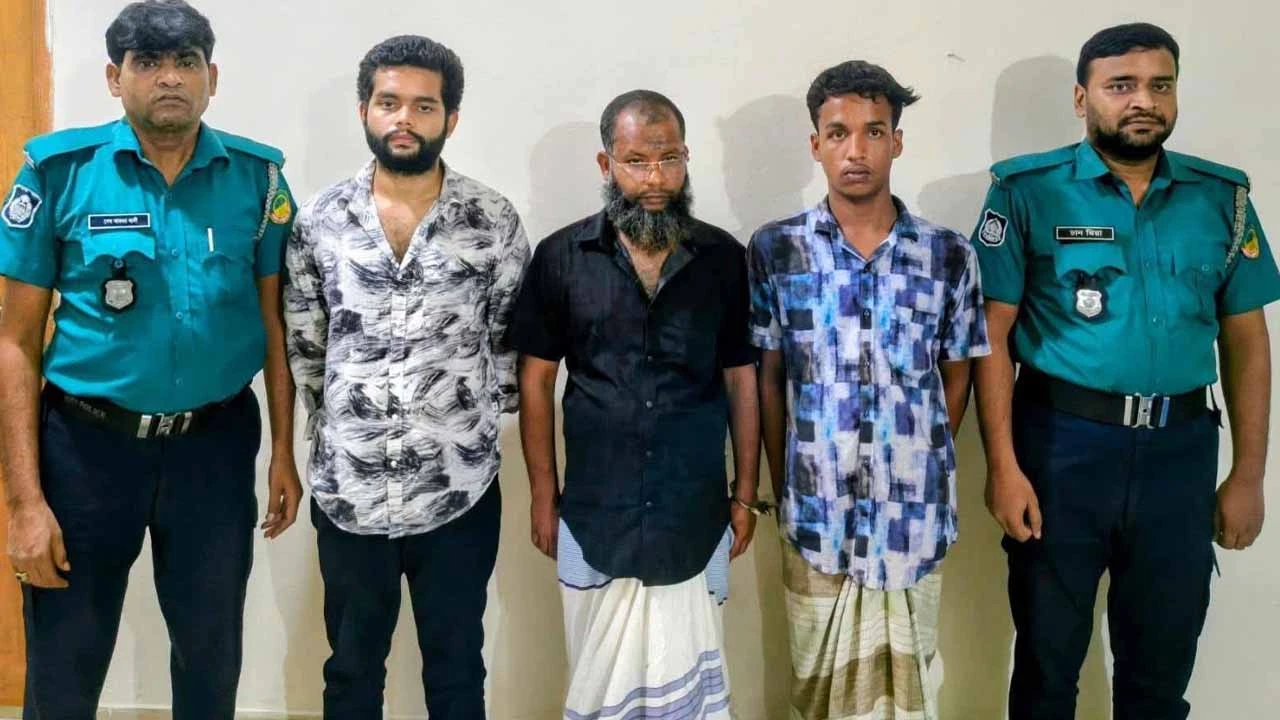 টঙ্গীতে সংখ্যালঘু পরিবারের বাড়িতে হামলা : বহিষ্কৃত তাঁতীদল নেতা খোকন কারাগারে