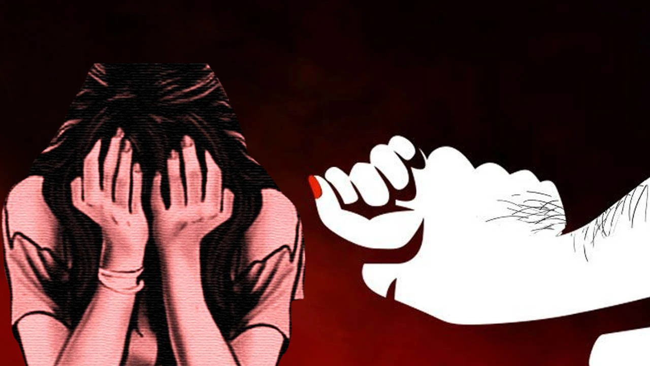 এমসি কলেজ ছাত্রাবাসে ধর্ষণ: একজনের মৃত্যুদণ্ড, তিনজনের যাবজ্জীবন