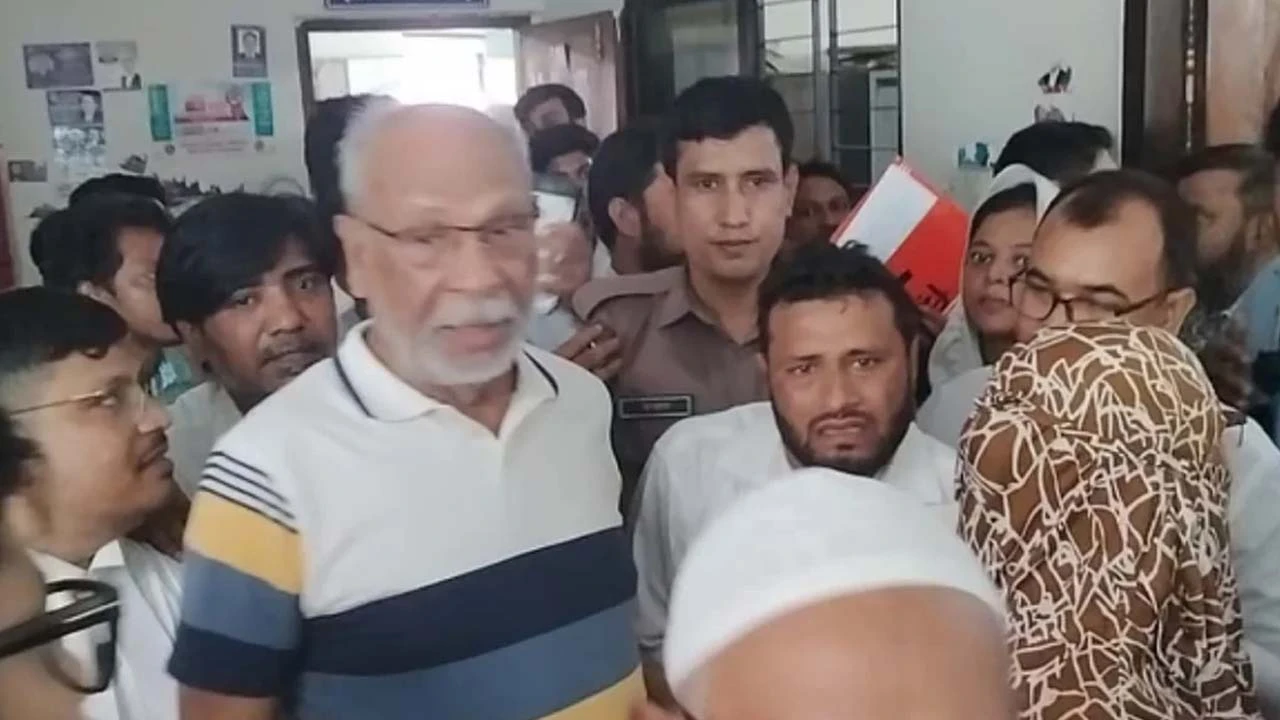 লতিফ সিদ্দিকী গ্রেপ্তার
