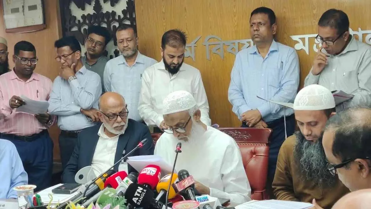 হজের ৪ কোটি ৮৭ লাখ টাকা ফেরত দেওয়া হবে: মন্ত্রী