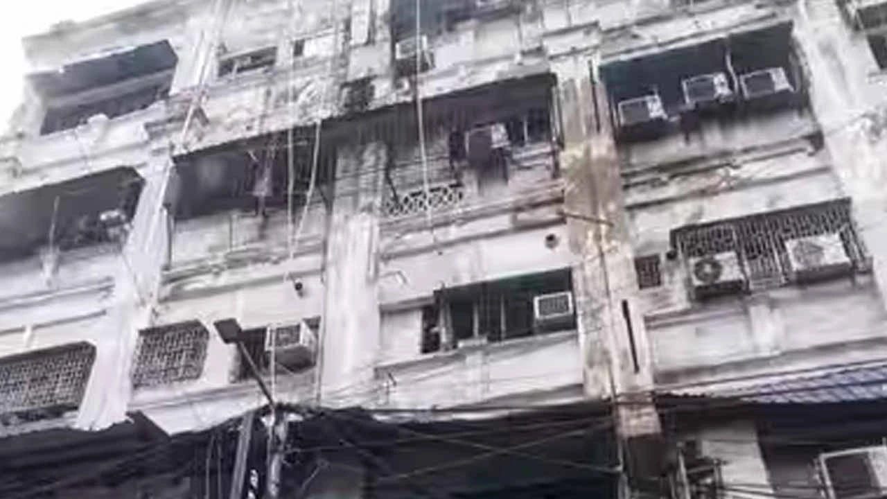 বাংলাদেশে প্রতিনিধি পাঠাচ্ছে কলকাতার হাসপাতালগুলো