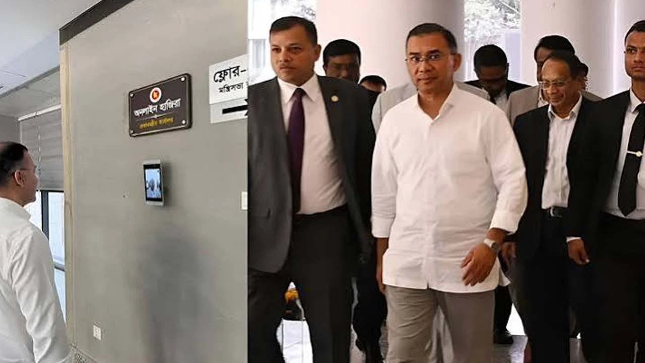 ‘মাননীয়’ শব্দ বাদ, নিজ দপ্তরে অনলাইন হাজিরা প্রধানমন্ত্রীর