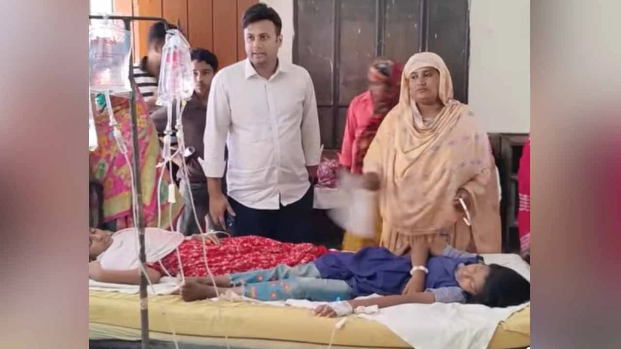 ঠাকুরগাঁওয়ে মিড-ডে মিলের দুধ খেয়ে হাসপাতালে অর্ধশত শিক্ষার্থী