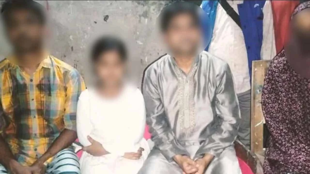 মেয়ের সেই ভাইরাল ভিডিও বদলে দিচ্ছে অনিকের জীবন