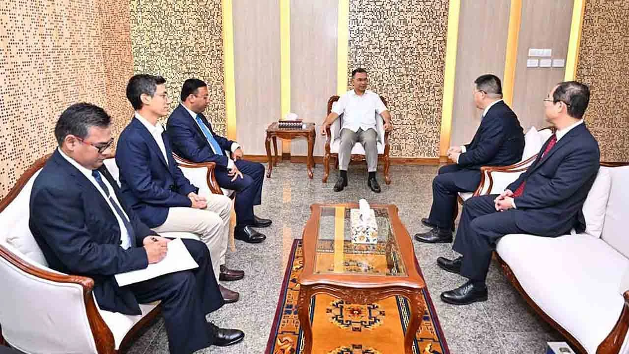 প্রধানমন্ত্রীর সঙ্গে চীনের বিদায়ী রাষ্ট্রদূতের সাক্ষাৎ