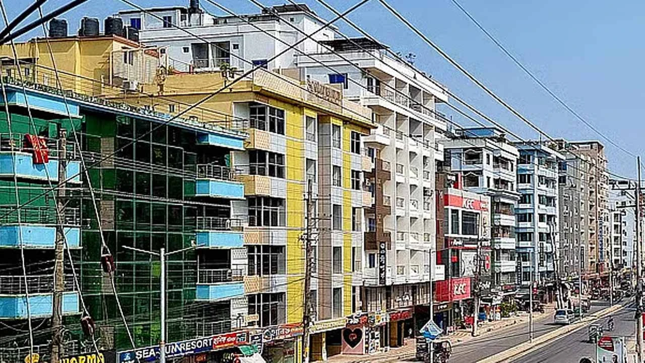 আবাসিক হোটেলে নারীর গলাকাটা লাশ, সঙ্গে শিশু