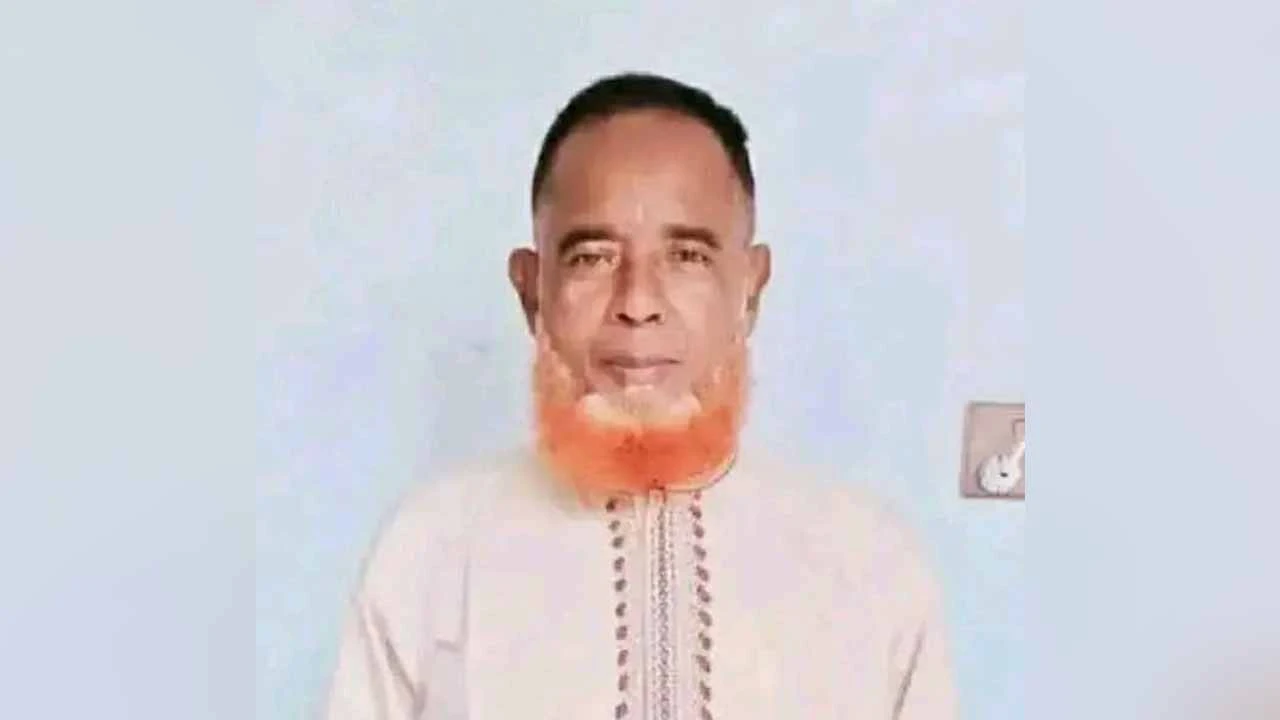 সিরাজগঞ্জের কামারখন্দে রোহিঙ্গাকে নাগরিক সনদ: প্যানেল চেয়ারম্যান অপসারণ
