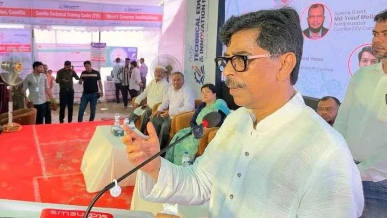 কৃষিপণ্যকে প্রধান রপ্তানি পণ্যে পরিণত করার লক্ষ্যে কাজ করছে সরকার : কৃষিমন্ত্রী