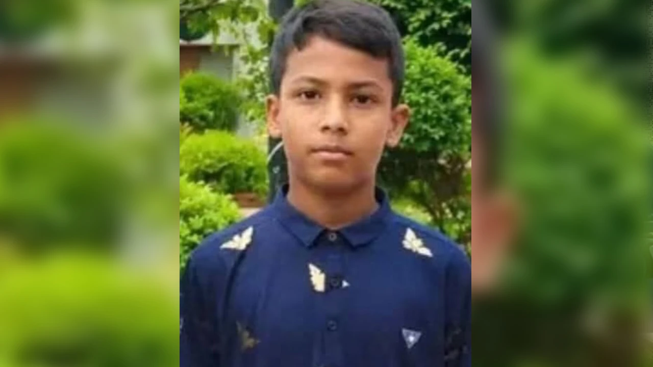 শ্রীনগরের সাপের কামড়ে স্কুল ছাত্রের মৃত্যু