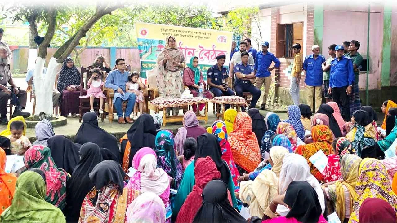 ব্রাহ্মণবাড়িয়ায় আইনগত সহায়তা বিষয়ে সচেতনতা বৃদ্ধির লক্ষ্যে উঠান বৈঠক