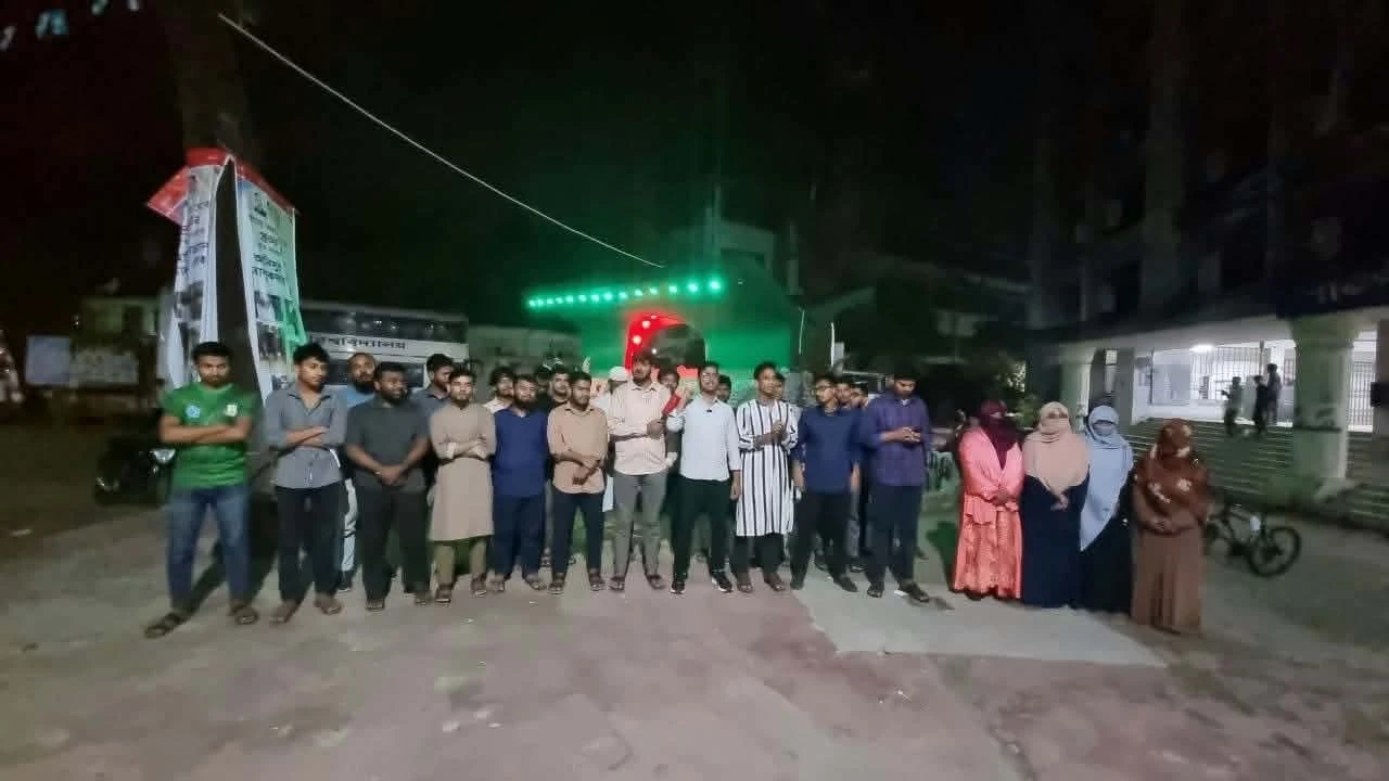 যুব উন্নয়ন অধিদপ্তরের নিয়োগ পরীক্ষা বাতিলের প্রতিবাদে জবিতে জকসুর বিক্ষোভ