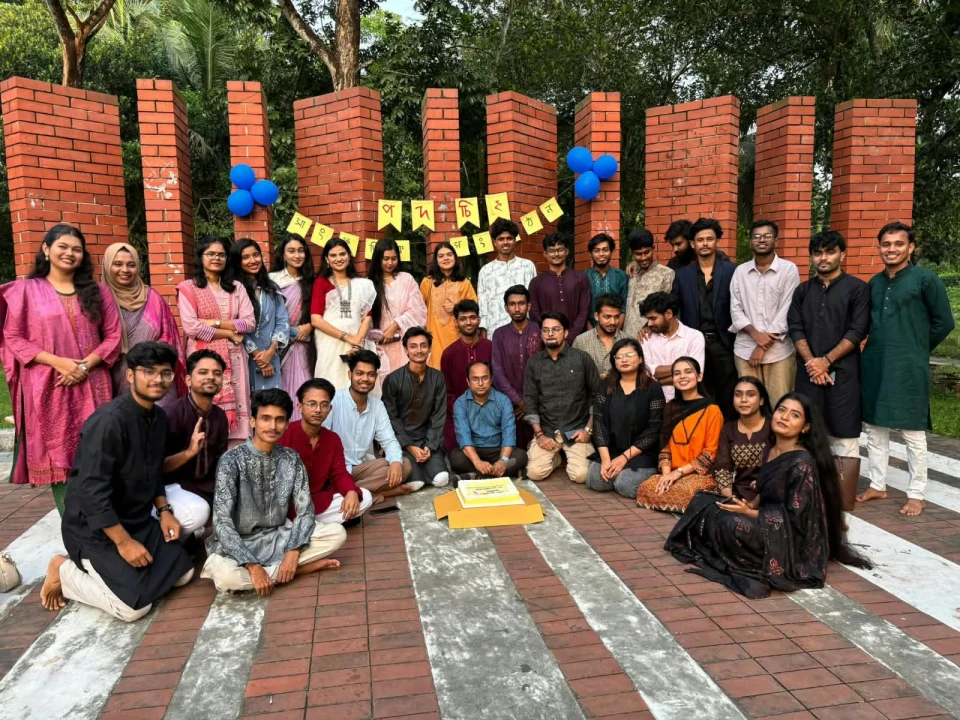 ২৮তম প্রতিষ্ঠাবার্ষিকীতে বাকৃবির পদচিহ্নের পূর্ণাঙ্গ কমিটি ঘোষণা
