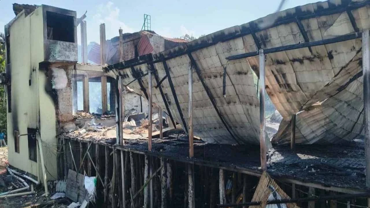 কক্সবাজারে রিসোর্টে আগুনে নিহত ১০ জনের পরিচয় মিলেছে