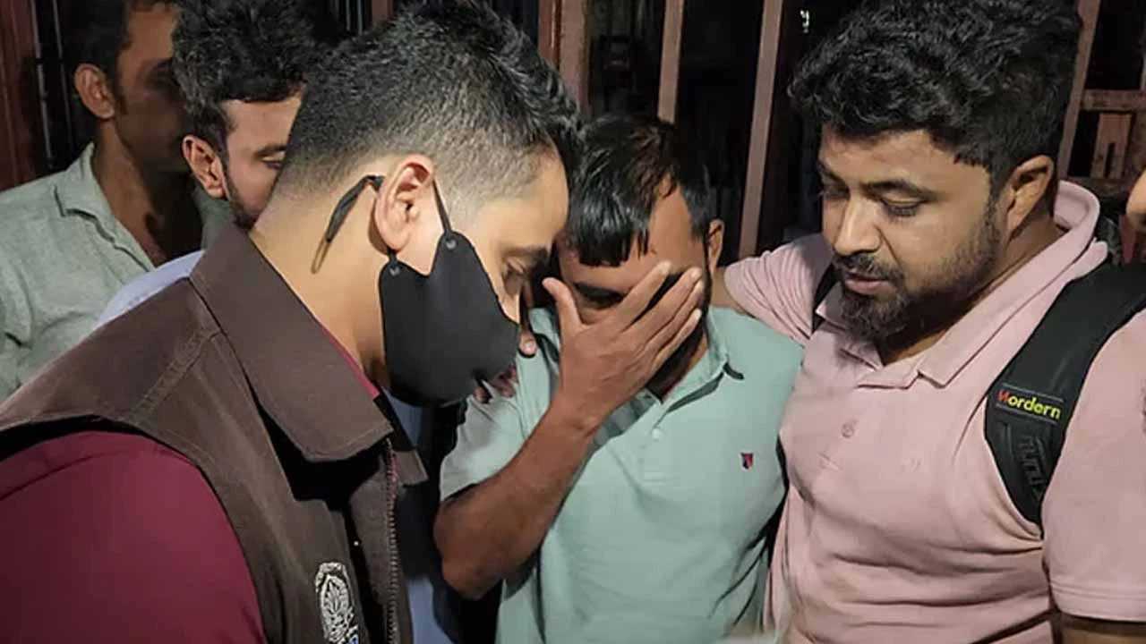 হিমঘরে ১০ মরদেহ, হাসপাতালে স্বজনদের অপেক্ষা