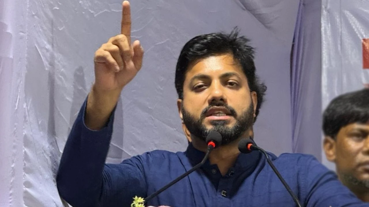 পদত্যাগের ঘোষণা দিয়ে দুপুরে সাংবাদিকদের মুখোমুখি হব: ইশরাক